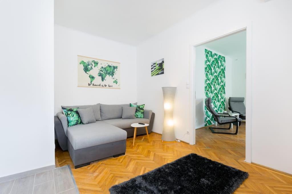 Rumbach 22 Center Apartment With Ac Budapest Bagian luar foto