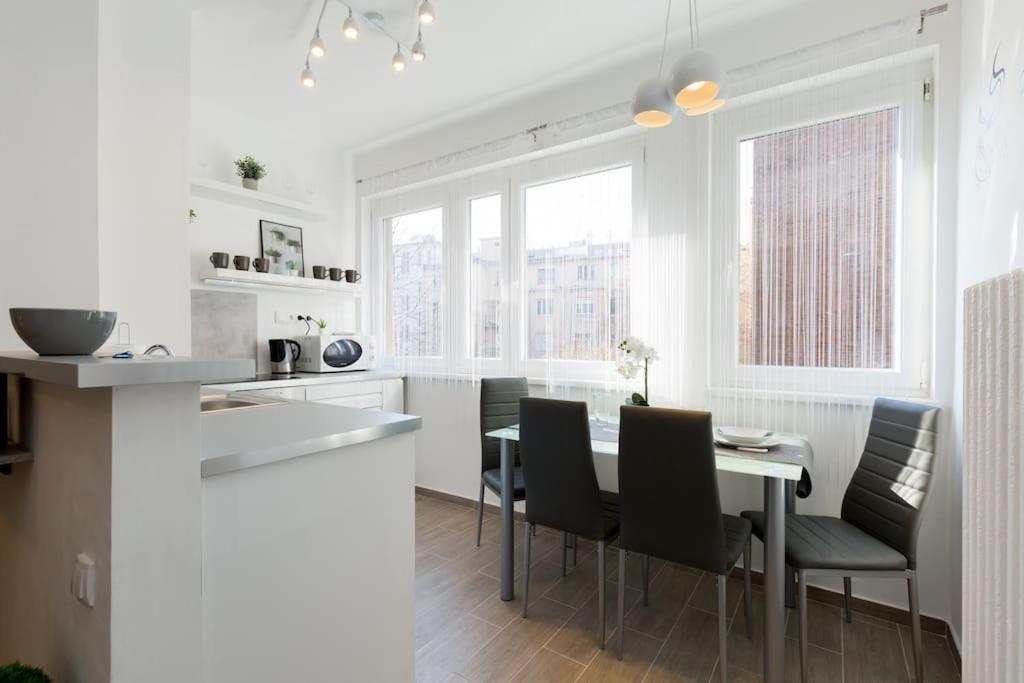 Rumbach 22 Center Apartment With Ac Budapest Bagian luar foto